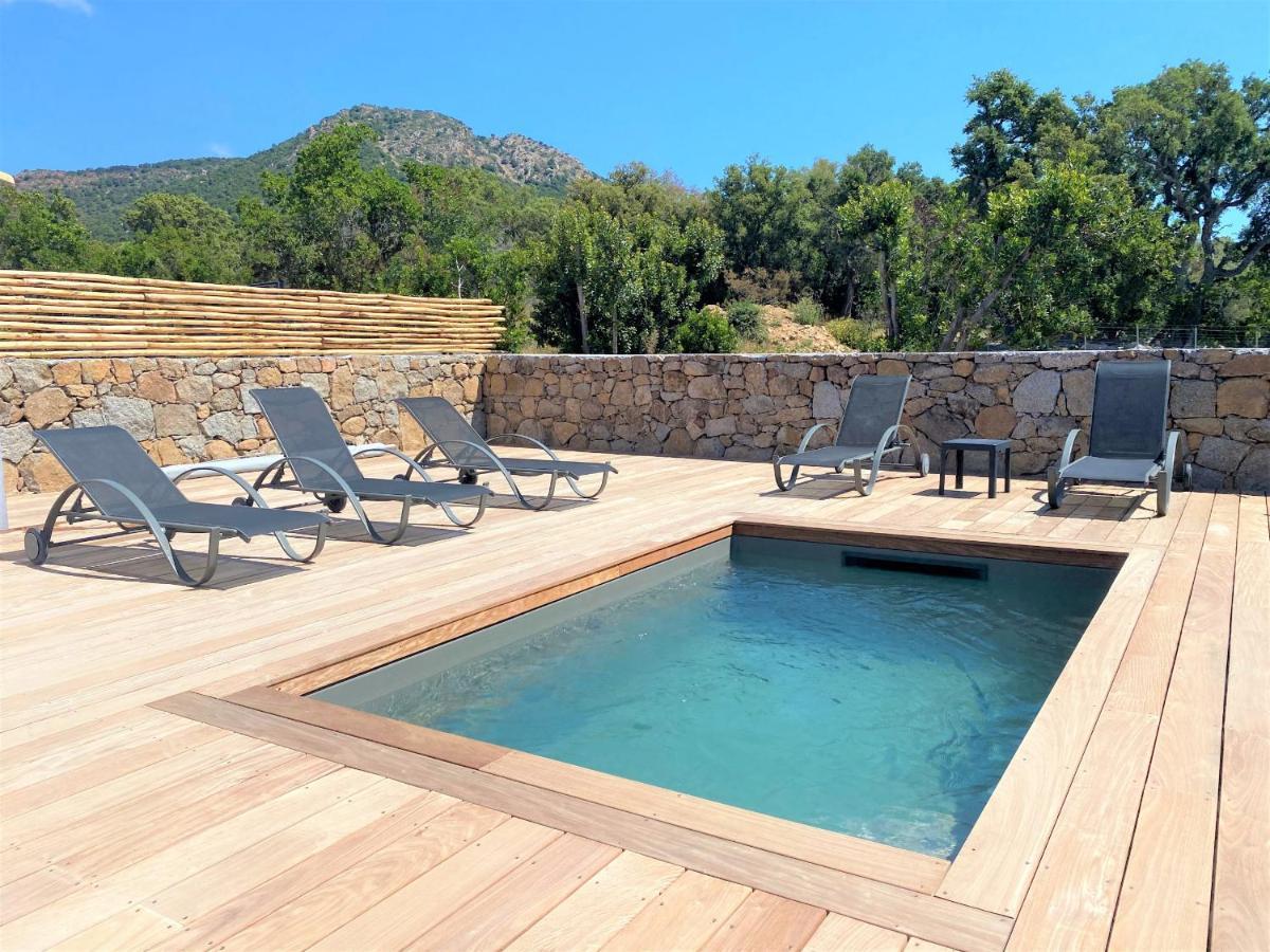 Villa Deux Chambres Avec Piscine Chauffee Proche Des Plages Sainte-Lucie de Porto-Vecchio Eksteriør billede